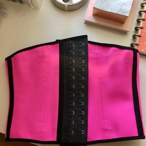 Ann Cherry waist trainer